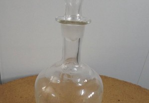 Garrafa Vintage com tampa em vidro transparente