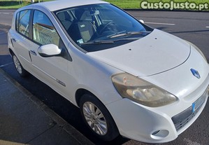 Renault Clio III - 13