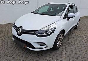 Renault Clio Sport Tourer - 17