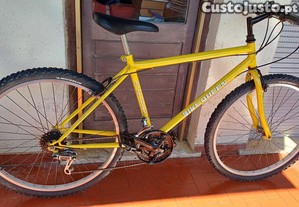 Bicicleta roda 26 impecvel