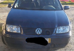VW Bora 110cv