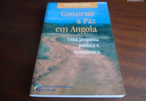 "Construir a Paz em Angola" de Fátima Moura Roque