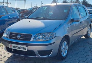 Fiat Punto 1.2/Nacional/C/ Garantia