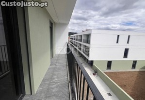 Moradia T3 Em Condominio Privado , Centro De...