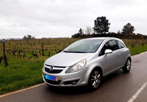 Opel Corsa D ENJOY 1.3CDTi