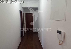 Apartamento t3 centro de agualva - cacém
