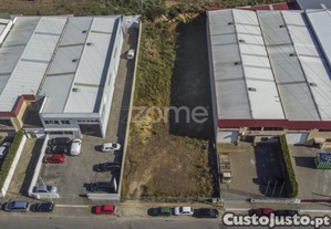 Lote Terreno Em Zona Industrial - Vila Nova De...