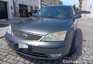Ford Mondeo CSI Executive - 04