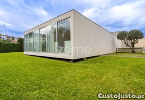 Villa Térrea T4 De Luxo Com Piscina E Jardim Em...