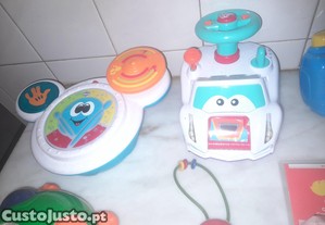 Conjunto de Carrinhos/Brinquedos Diversos Criança