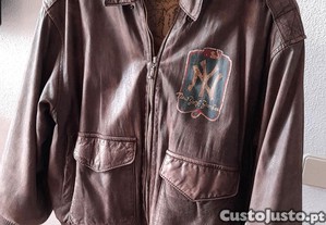 Bluso em Pele Vintage Americano