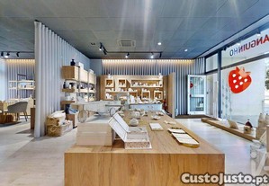 Loja / Estabelecimento Comercial em Cidade da Maia de 97,00 m²