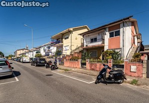 Andar moradia T3 no centro de Ermesinde
