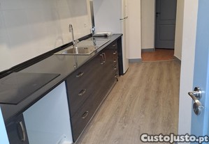 Apartamentos com mobília zona central Caldas da Rainha