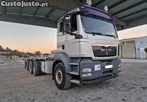 Man TGS 35.480 - 8x4 - Caixa Manual c/ Retarder - 2009/12