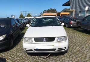 VolksWagen Polo 1.0 5P 1997 - Para Peças