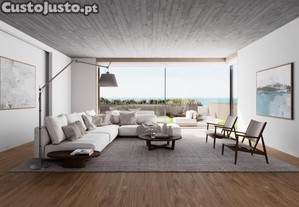 Moradia de Luxo T3+1 com Piscina Privativa e Jardim no Estoril   Vista Mar