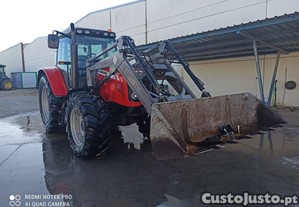 Trator agrícola - Massey Ferguson 5460