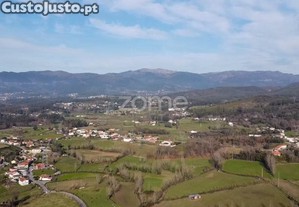 Lote De Terreno Para Construção De Uma Moradia...