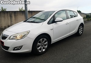 Opel Astra 1.4i 140cv TURBO SELECTION GPL - NACIONAL - GPS - GARANTIA