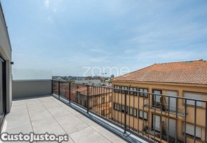 Penthouse T1 Nova Com Vista Mar, Em Cedofeita,...