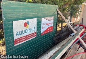 Porta de obra com duas folhas