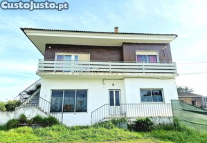 Quinta Em Ourique-beja, Aldeia Dos Palheiros, Casas, Oficinas, Garagens, Quintal E Terreno Para Horta