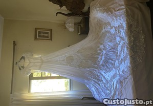 Vestido de noiva sereia com prolas