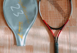 3 raquetes de ténis
