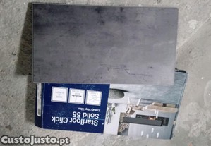 Pavimento vinil caixas com 8 placas como novo