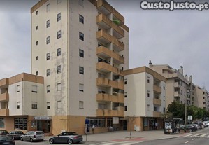 Apartamento T2 em Baguim do Monte - Gondomar com Elevador