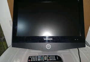 Samsung LE23R32B - 57" TV LCD - widescreen - 720p - HD