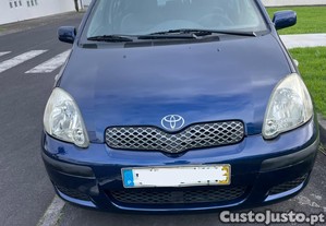 Toyota Yaris 1.0 - 03