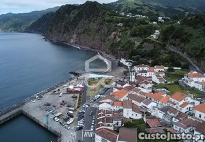 Moradia com 3 Quartos - Povoação