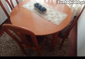 Mesa, cadeiras