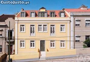 Prédio em Alcântara de 403 m²