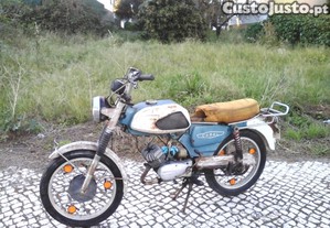 Casal K181, ano 1972, completamente original, para restauro