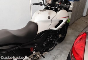 Yamaha TDM 900 - Impecável - 07