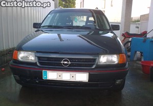 Opel Astra F peças