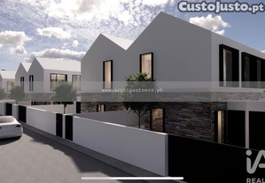 Terreno para construção em Torre de Dona Chama