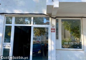 Loja  em So Domingos Rana