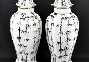 Par de potes com tampa porcelana Artibus, decorados com bambu, Pintados à mão