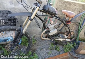 Bicicleta a motor