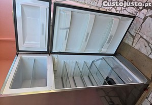 Frigorífico. AEG Impecável para desocupar