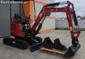 Mini escavadora giratória Yanmar VIO 17 (600h)