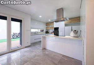 Moradia T4 Seixal Isolada