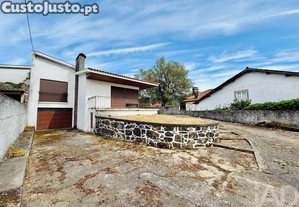 Casa / Villa T3 em Barroselas e Carvoeiro de 162 m²