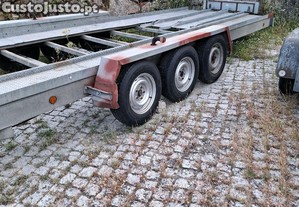 Reboque 3500kg matrcula estrangeira