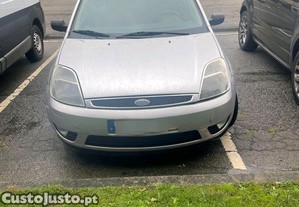 Ford Fiesta 1.4 tdci - 03