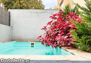 Moradia T4 De Charme Com Jardim E Piscina Na...